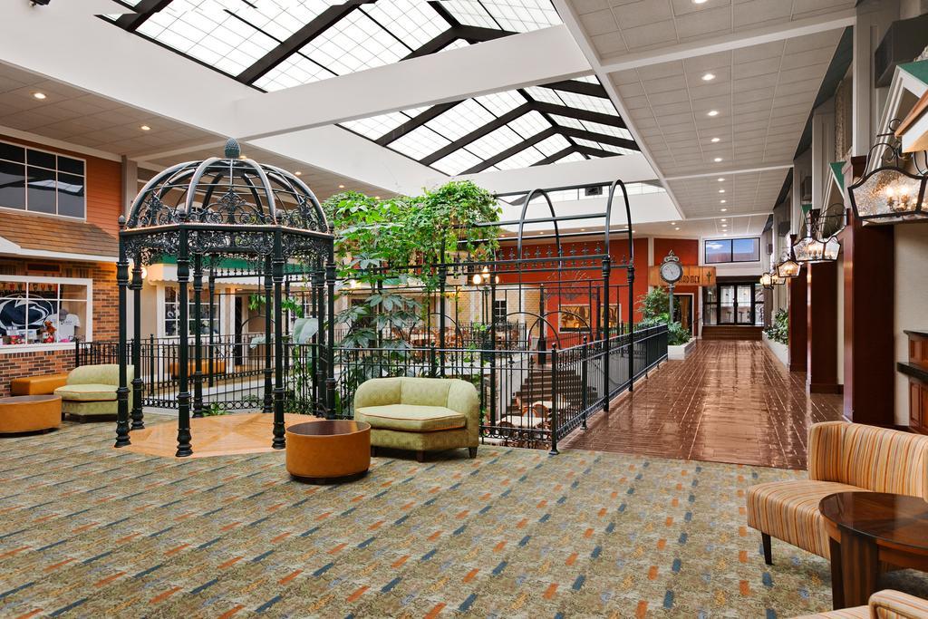 Days Inn By Wyndham Penn State State College Buitenkant foto